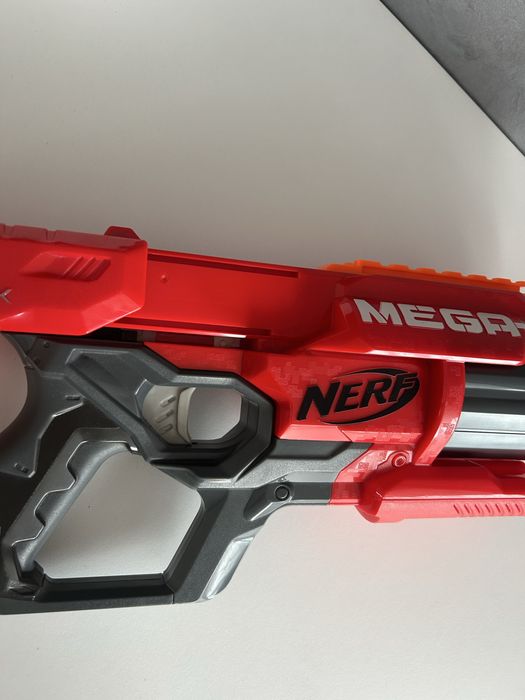Pistol Nerf Mega Roşu