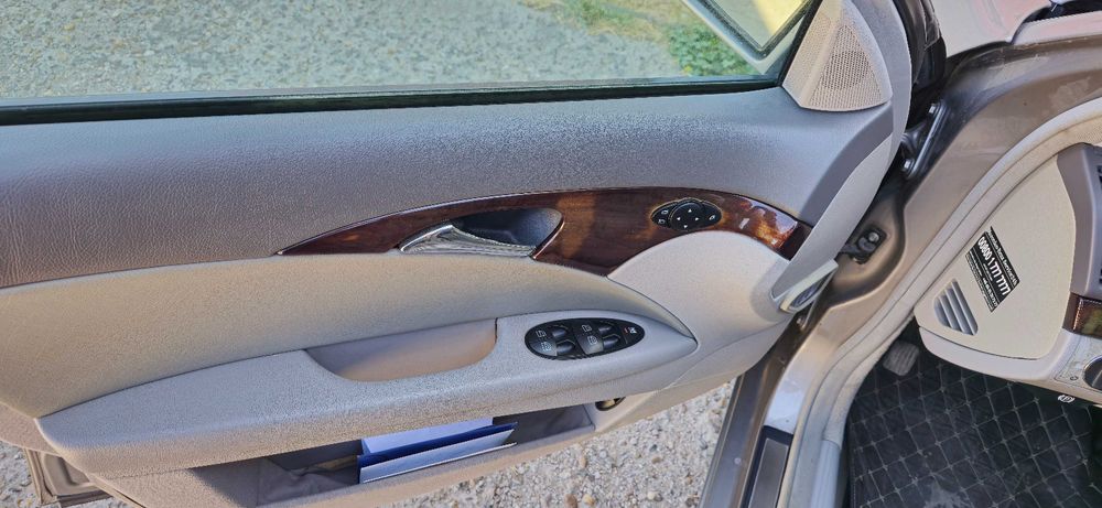 Mercedes E320 224konq 2006g