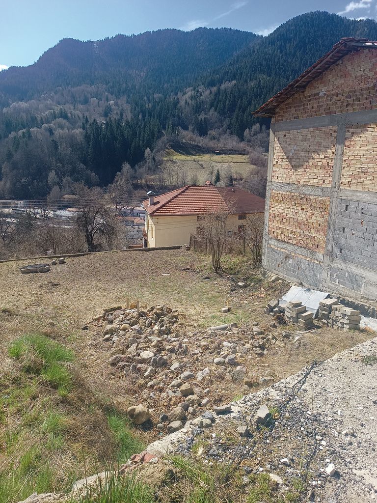 Продава се Парцел в Смолян, Стар център - 485 кв.м за 53 €/кв.м - Снимка #1