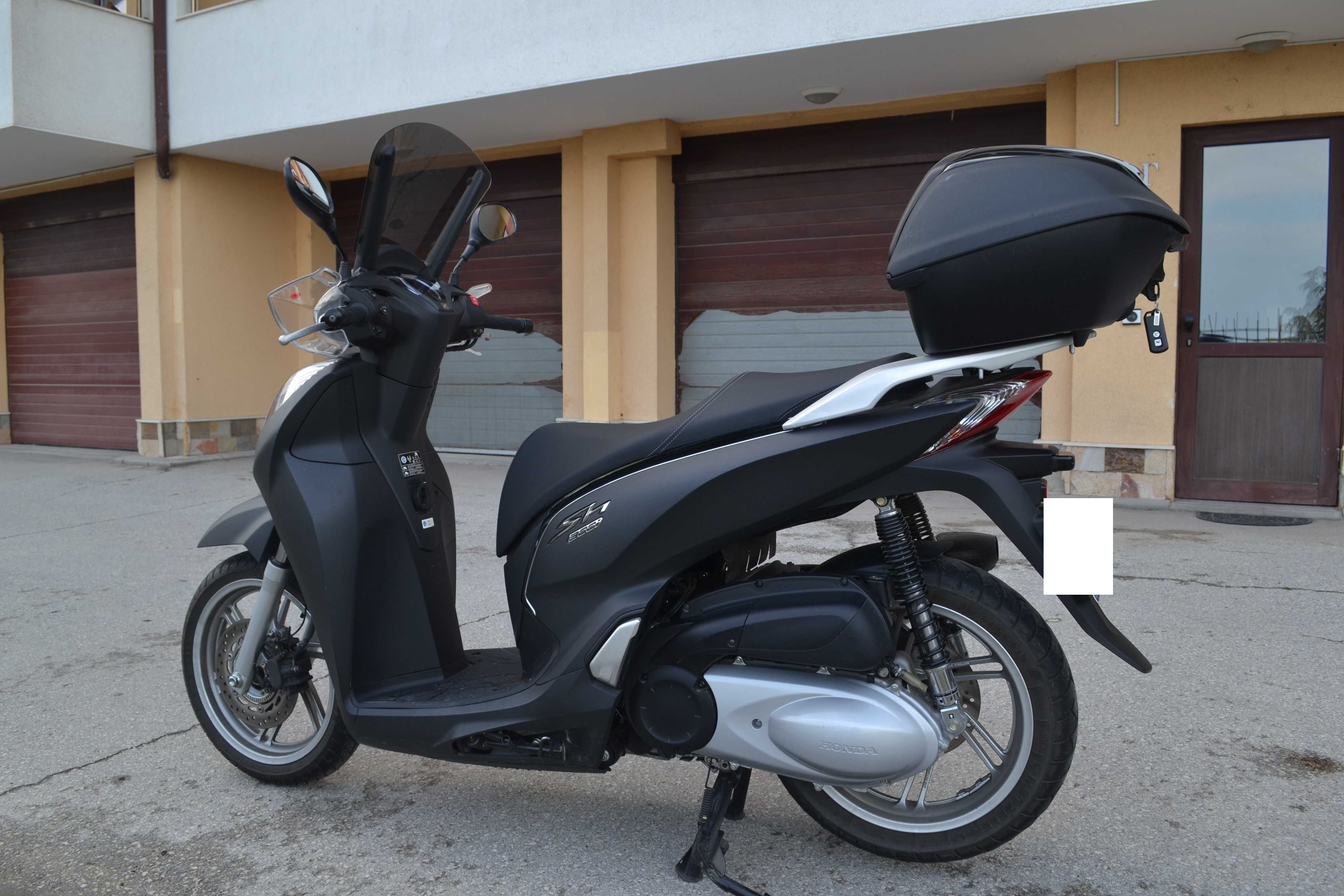 Скутер  Honda SH300i
