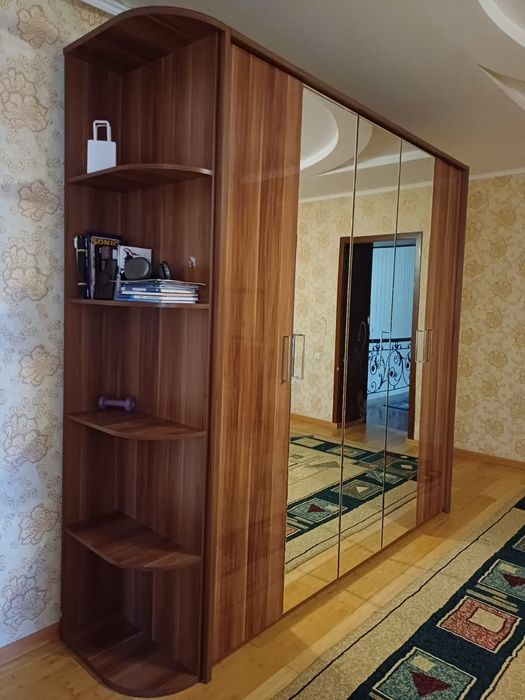 5 есікті шкаф сатылады