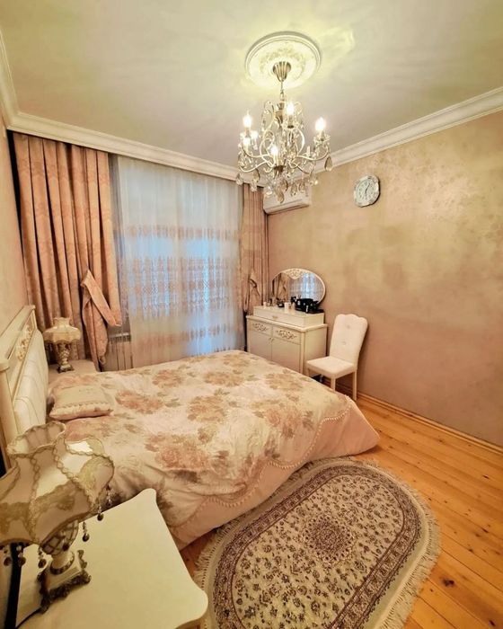 У меня есть квартира возле метро Новза (Чиланзар), сдаю в аренду.