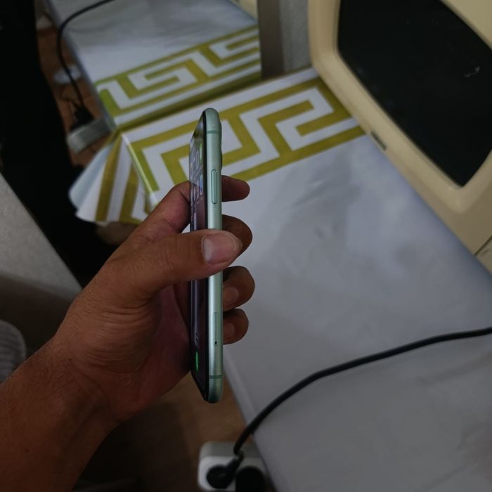 İPhone 11 без царапин