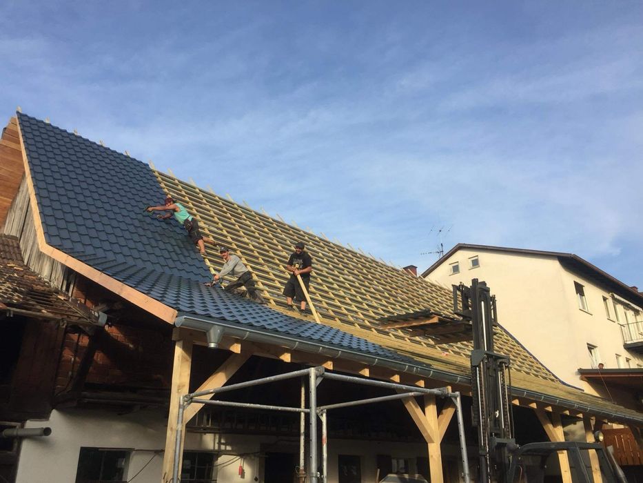 Executam acoperisuri si reparatii de la A-Z