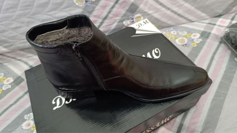 Мужские сапоги, новые. размер 42.  Производство Турция.