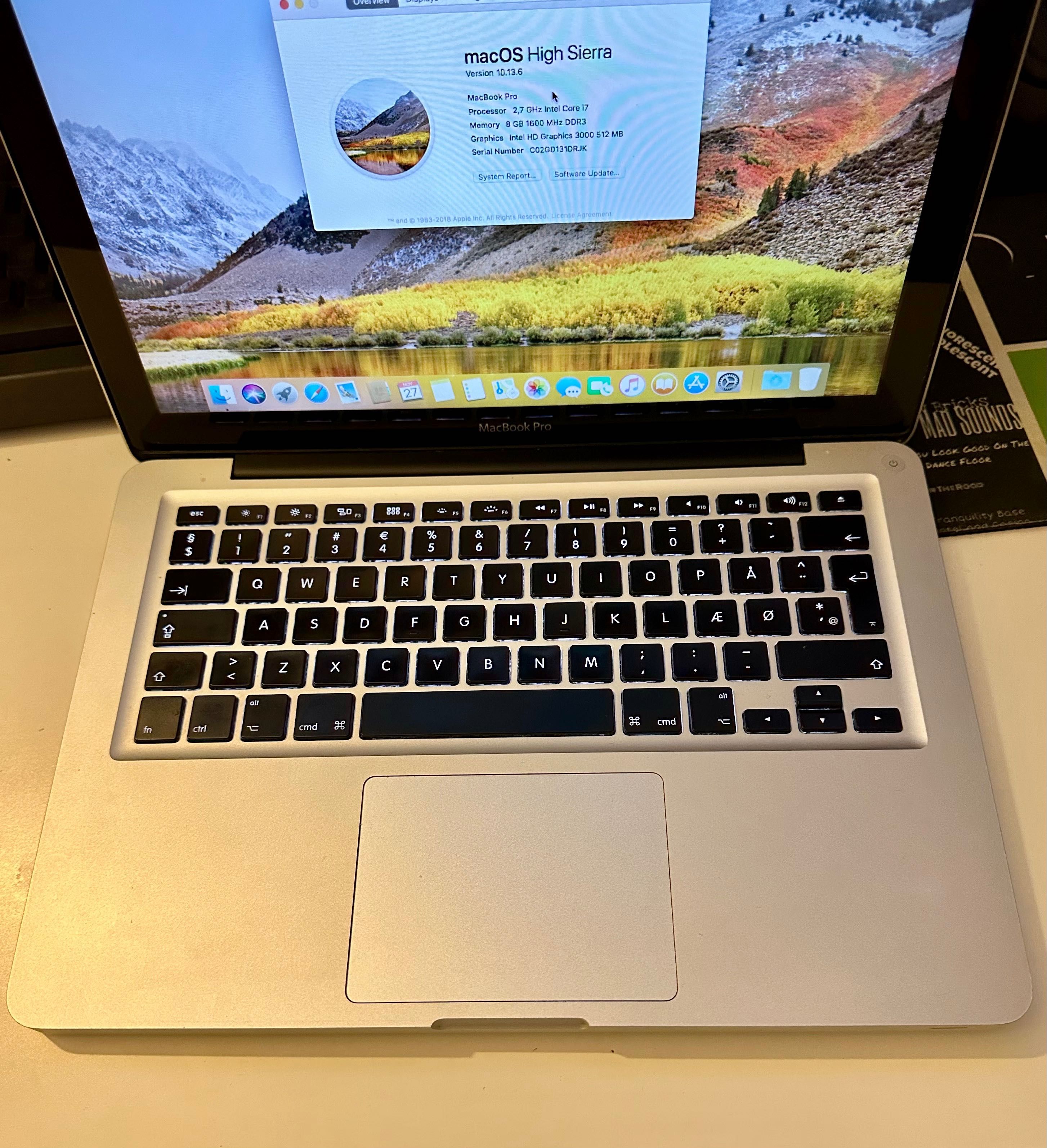 Laptop Apple MacBook Pro i7 13 inch