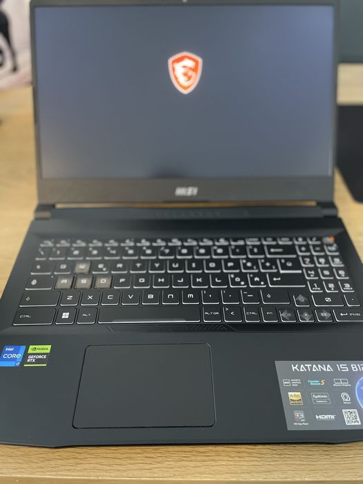Laptop gaming MSI Katana 15