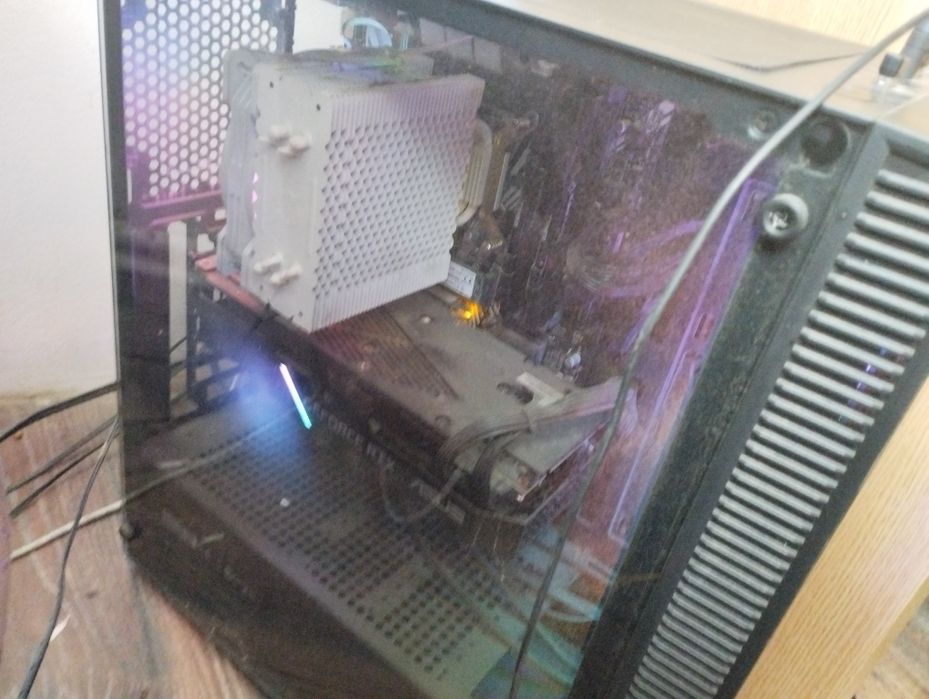 Vand calcuatorul de gaming