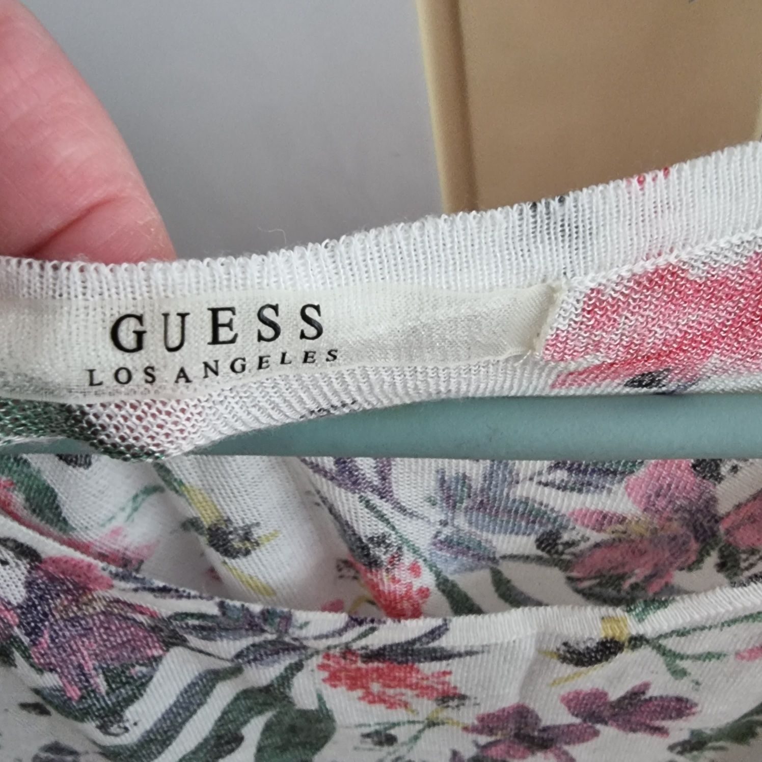 Дамска тениска на GUESS