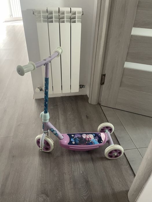 Vand trotinete copii