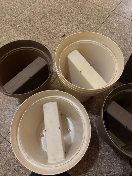 Балконски кашпи за цветя 6 бр Ф28