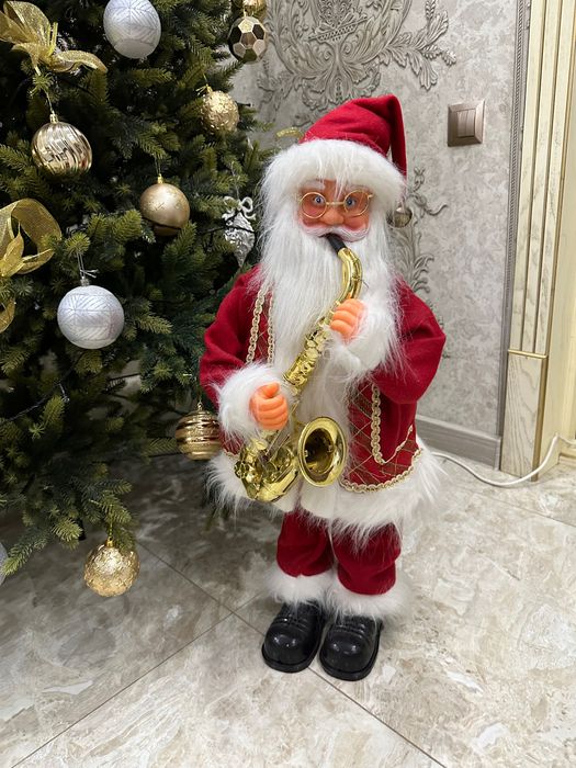 Елка силиконовая,литая,с игрушками и Дедом Морозом «Сибирская»2.10м