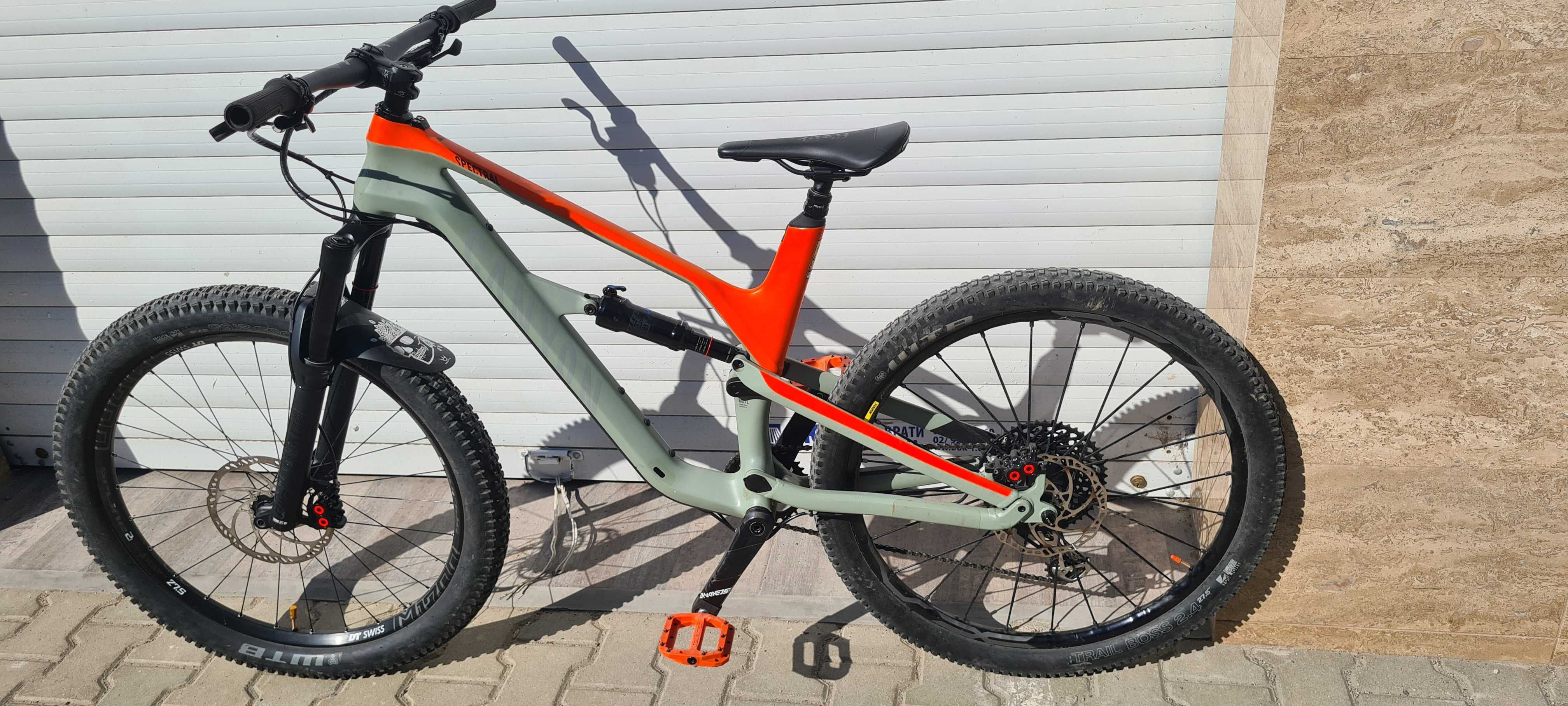 CANYON SPECTRAL CF-9.0 PRO, 2018, 27,5 carbon, size L.