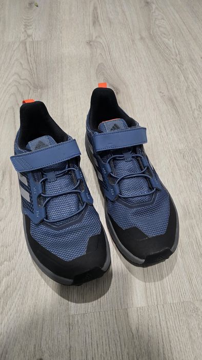 Туристически обувки Adidas Terrex 38 номер