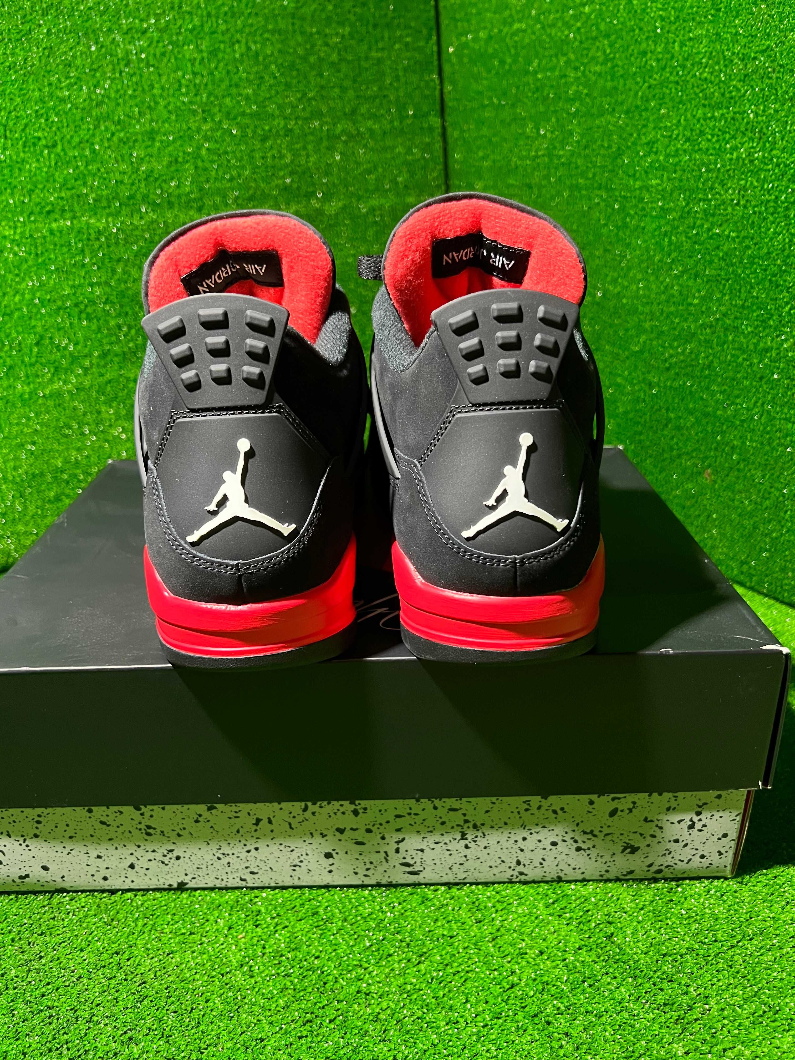 Jordan 4 Red Thunder