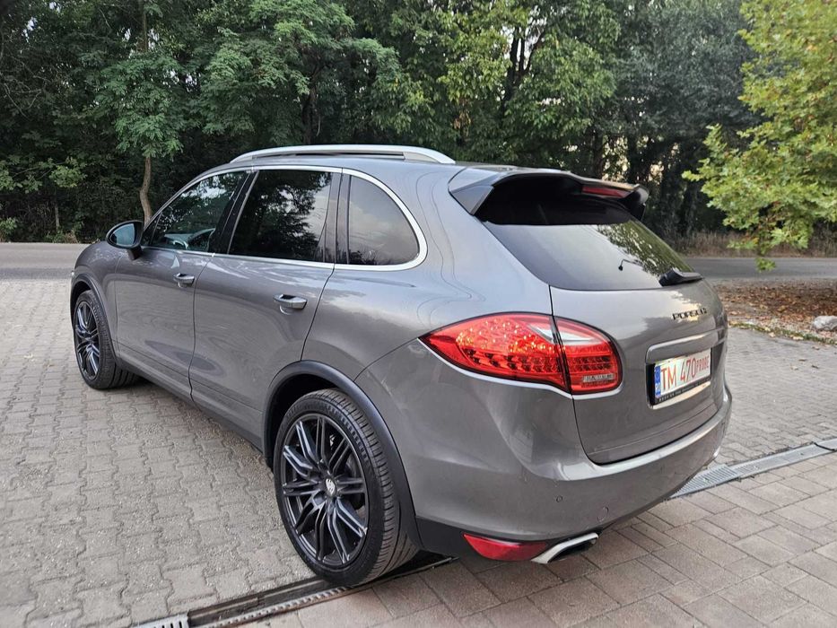 Porsche Cayenne S – V8 4.8L Benzină – 400 CP – 2010