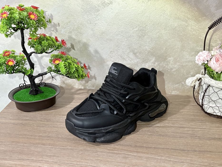 Adidasi Casual/ Model 2026