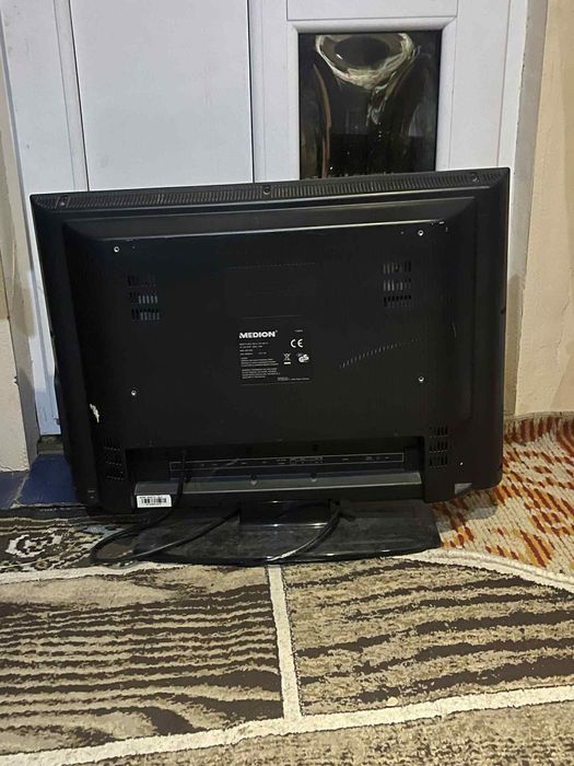 Vand 3 televizoare în stare foarte buna : Philips,Medion,Dyon