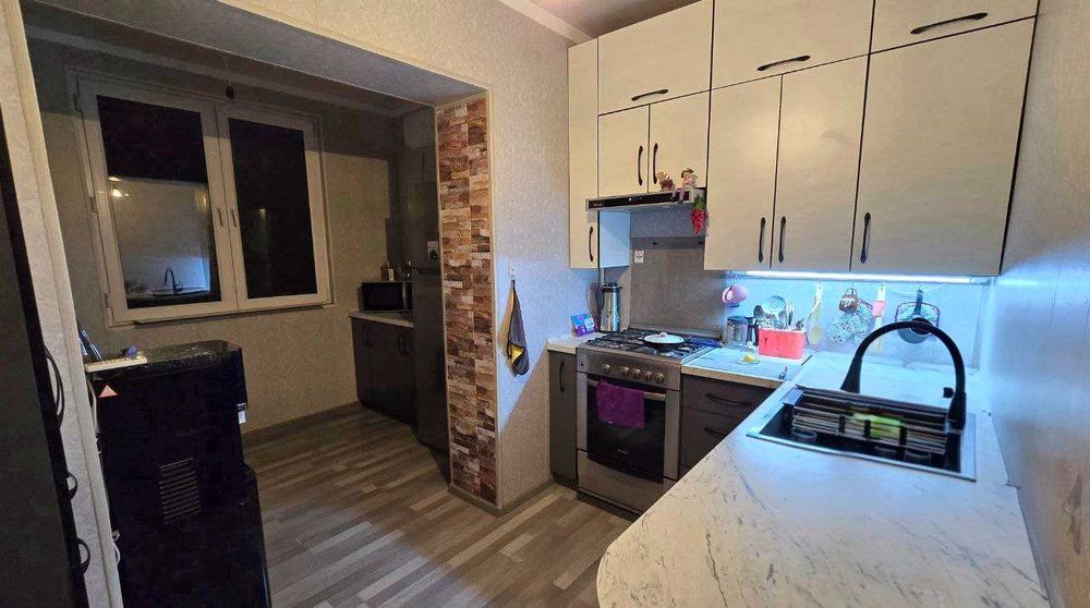 Срочно продаётся квартира на Карасу-3 Площадь 75м2"