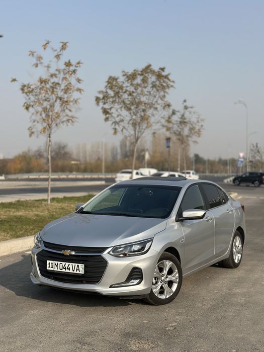 Chevrolet Onix premier 2 Stalnoy 2023