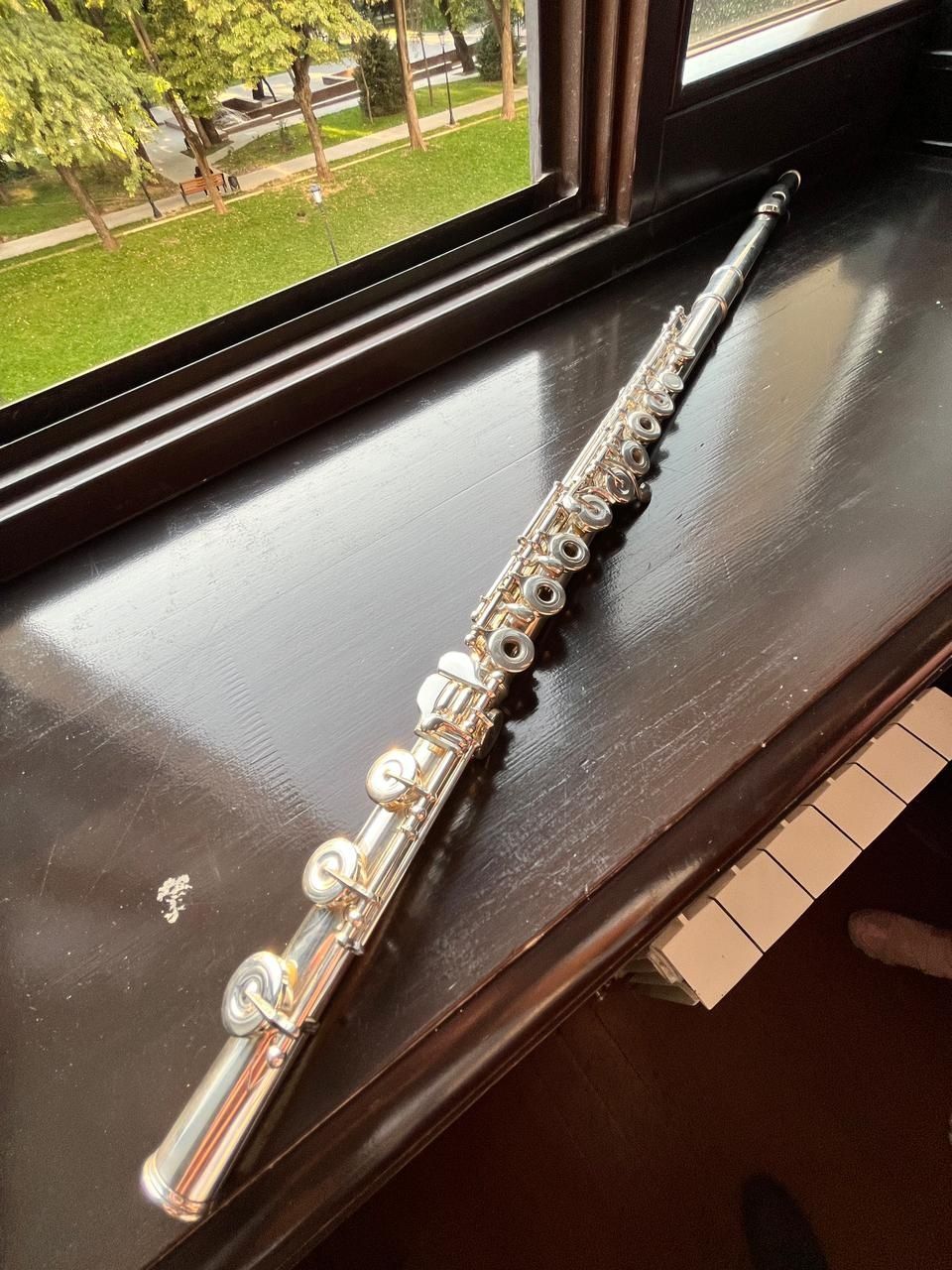 Японская профессиональная серебрянная флейта Muramatsu