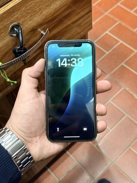 Iphone 15 Pro korpusda xr256 gb