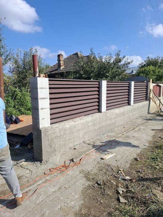 Costrucți garduri si porti