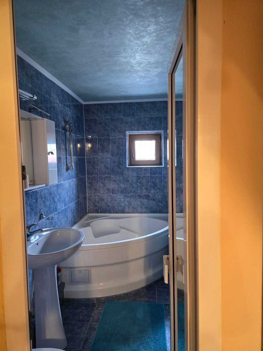 Proprietar, Închiriez apartament 4 camere Spătarul Preda!