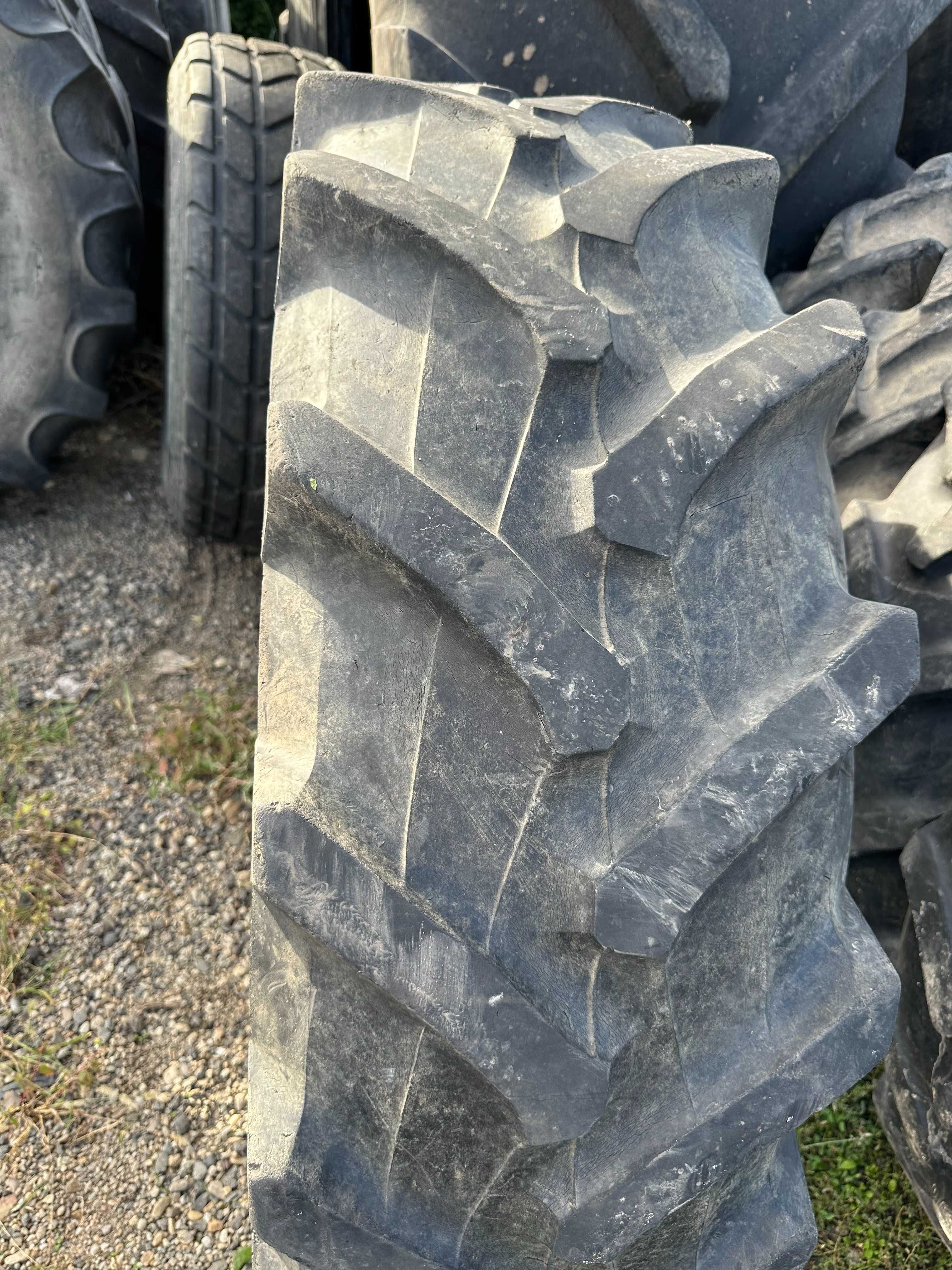 Anvelopa 360/70 R24 Pirelli