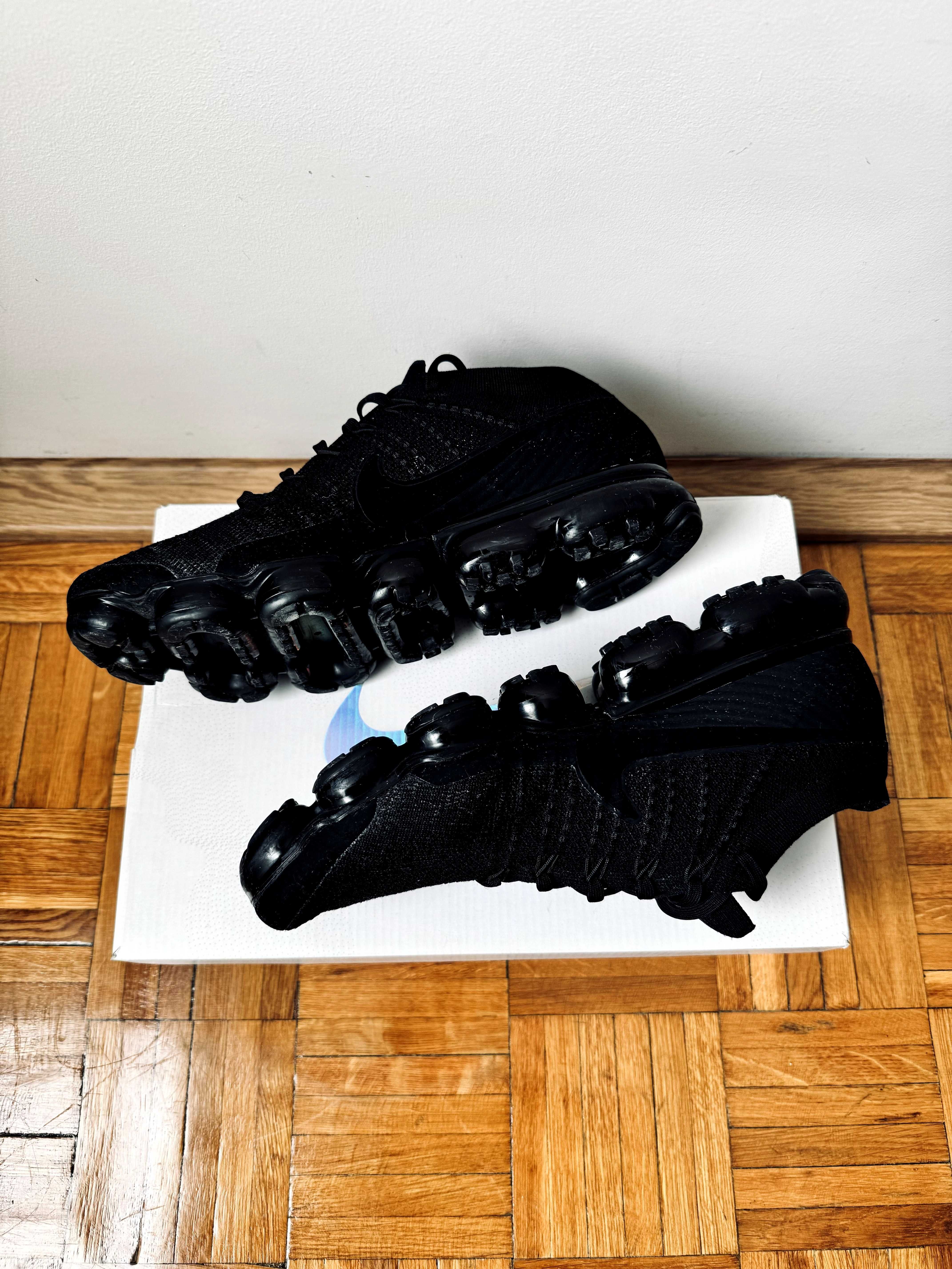 Nike Vapormax FlyKnit - Black