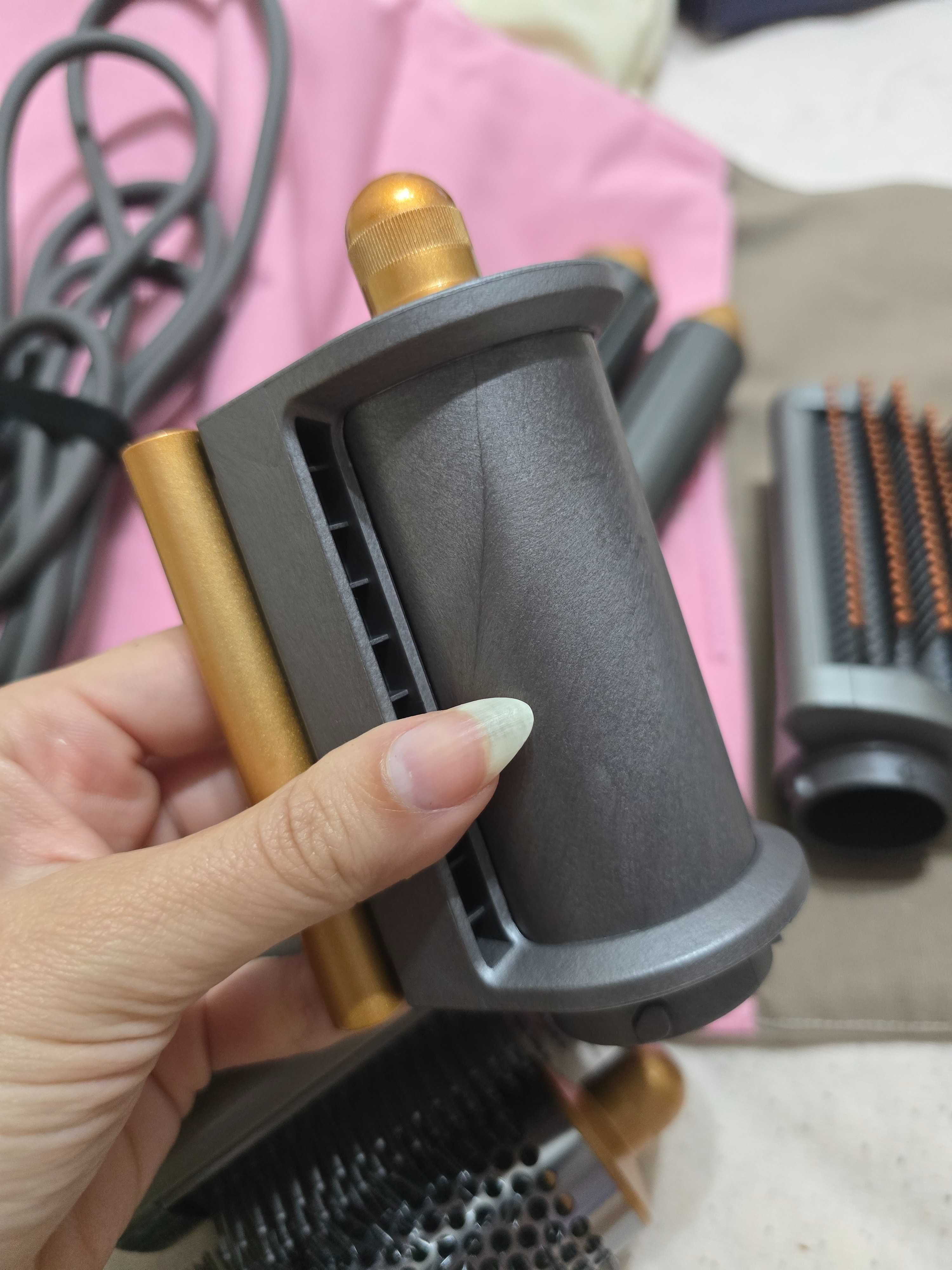 Имитация на Dyson Airwrap