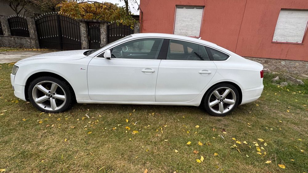 Audi A5 2.0 143 3xS-LINE