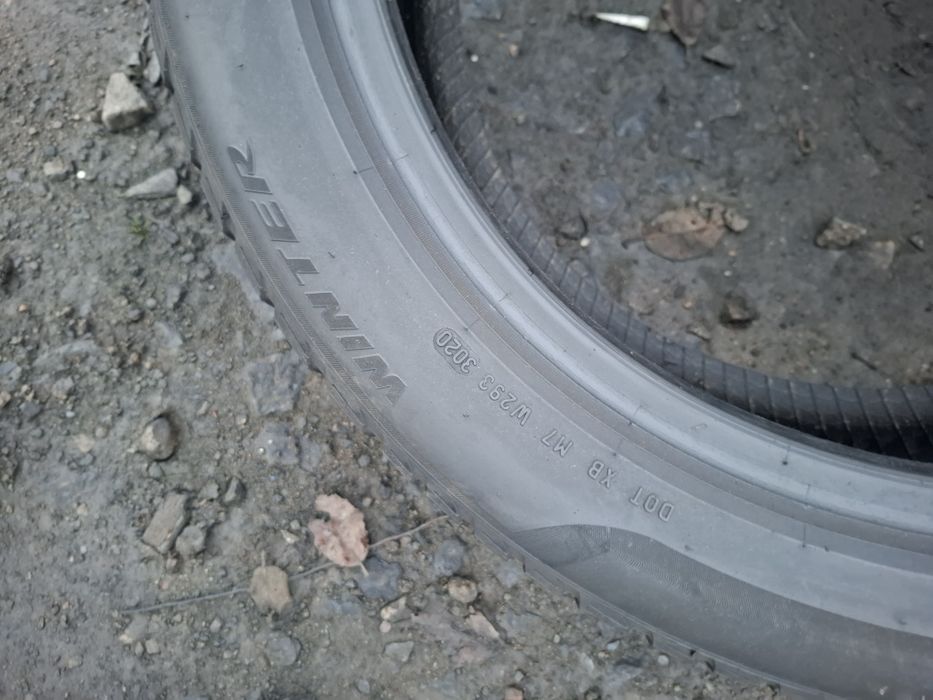 Vand 1 anvelopa 215 50 18 pireli de iarna dot 2020