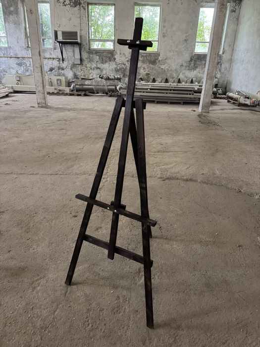 Срочно продам мольберт