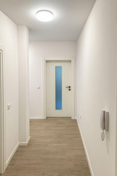 Двустаен апартамент в района на Възраждане 4!