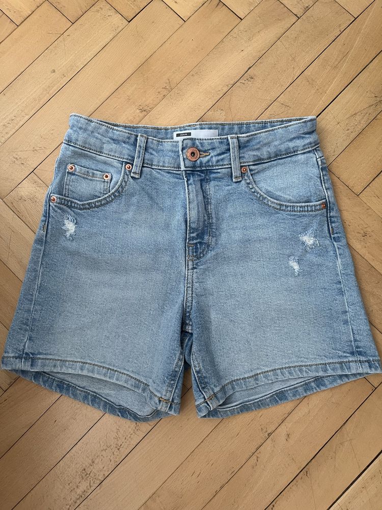 Дънкови къси гащи Bershka 34
