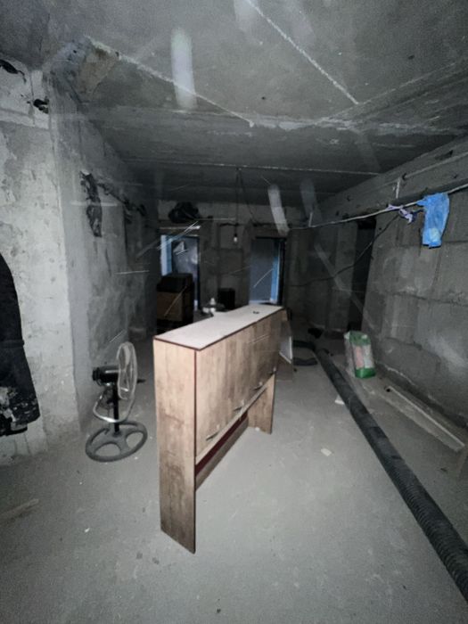 Подвал сотилади арзон