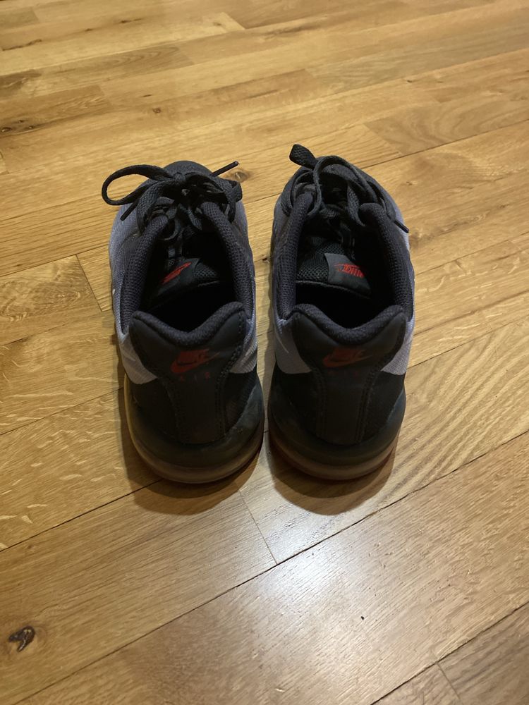 Nike маратонки 38 номер
