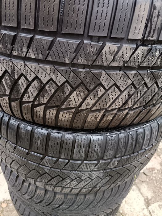Anvelope MS iarna 245 45 18 continental 2021