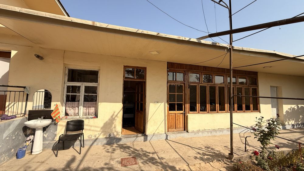 Sergili kia 8 sotix 10 xona