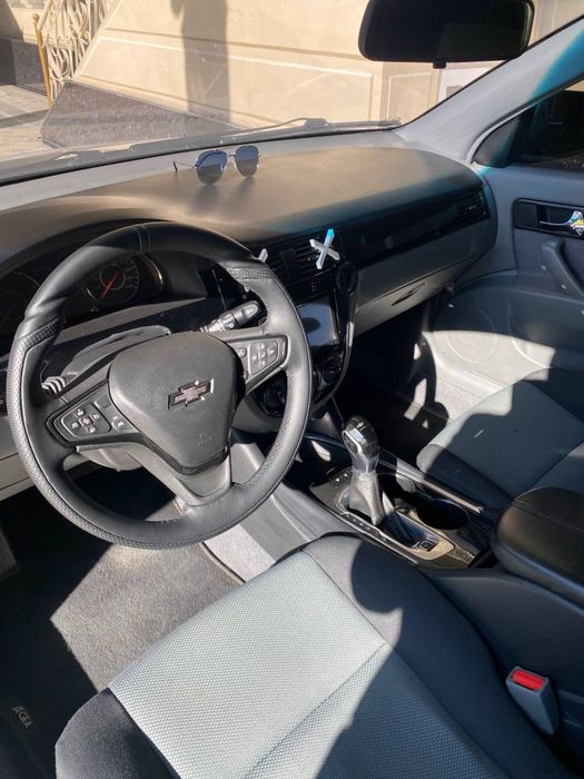 Chevrolet Gentira 3 pozitsiya bezz lyuk abez bor