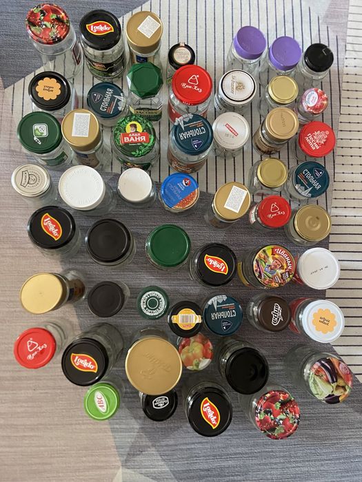 Банки стеклянные 60 штук