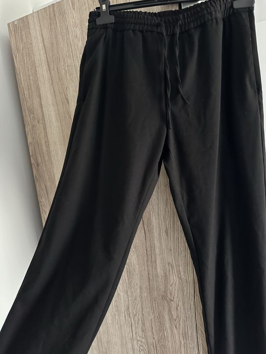 Vand Pantaloni Zara