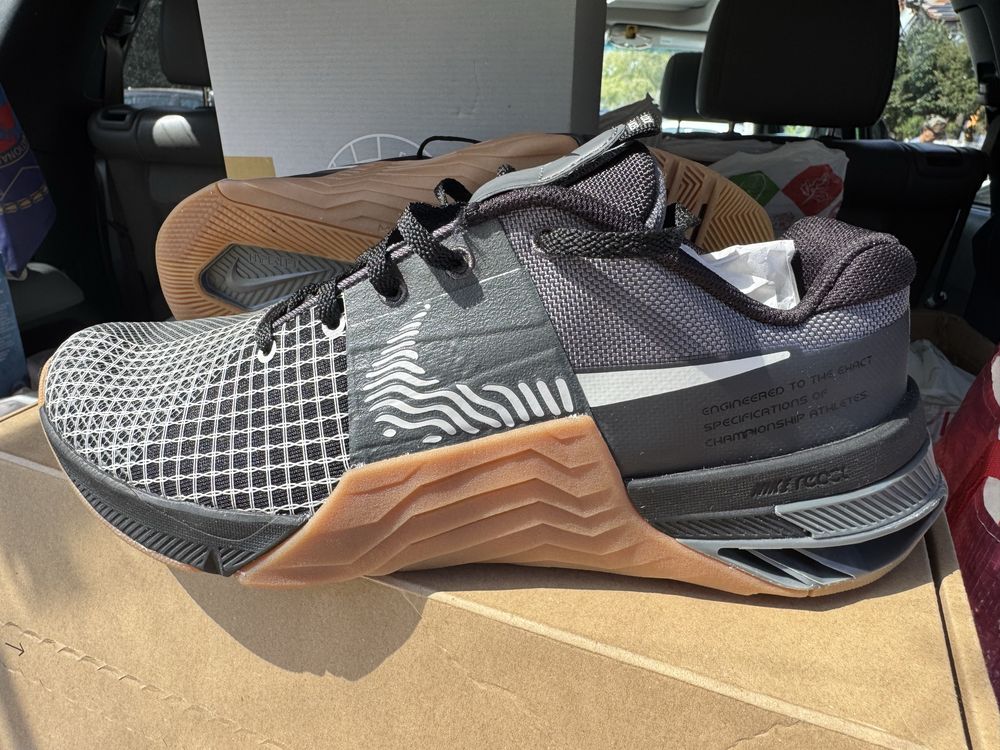 Продавам маратонки Nike Downshifter 12