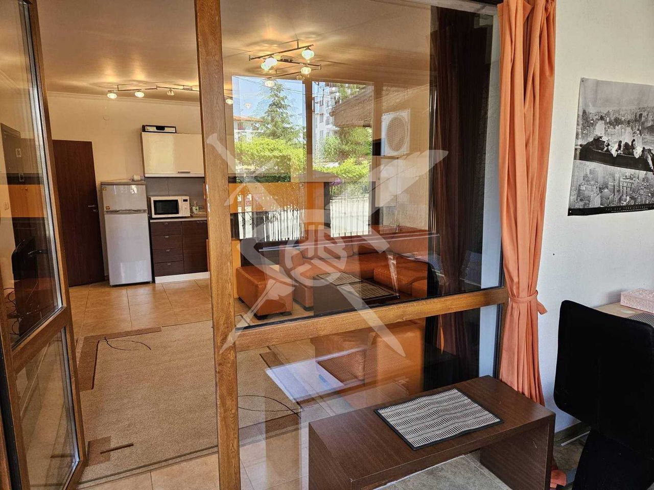 Продава се Тристаен апартамент в с. Равда, Област Бургас - 96 кв.м за 954 €/кв.м - Снимка #2