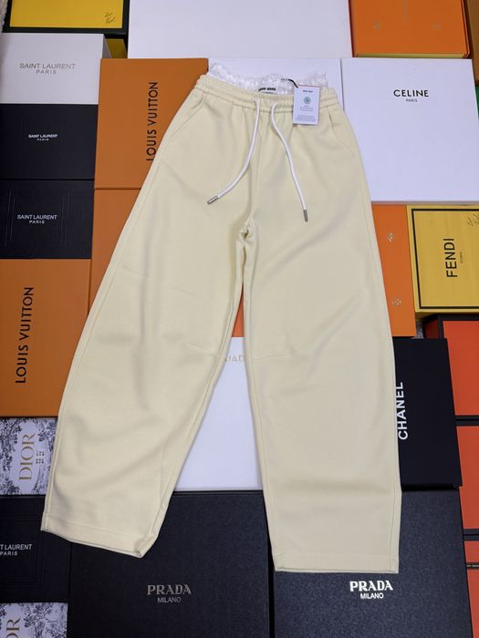 MM дамско долнище в жълто New Season