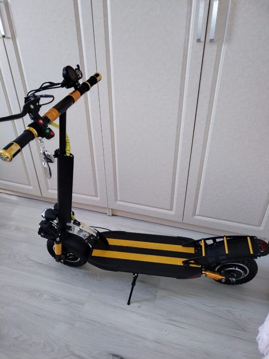 Новый Электросамокат без пробега