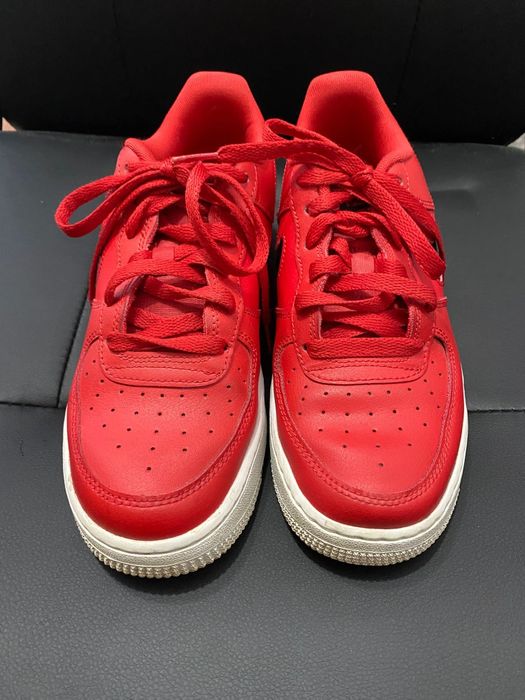 Nike Air Force 1 low red