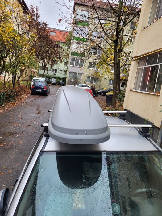 Cutie/lada portbagaj auto in stare foarte buna