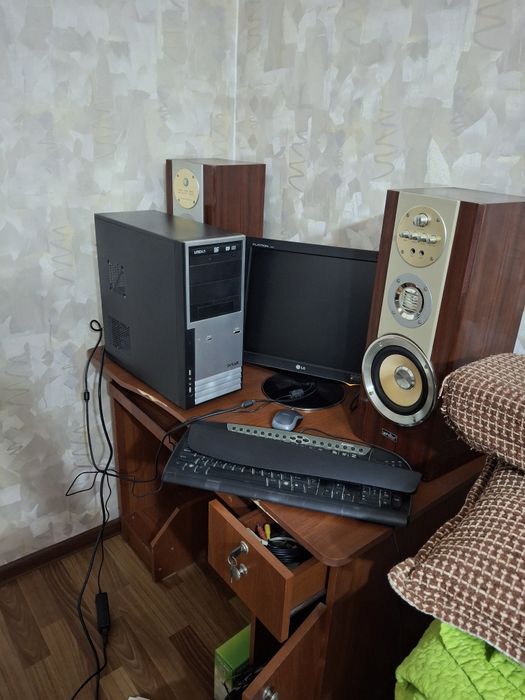 Продаётся компьютер пентиум 4